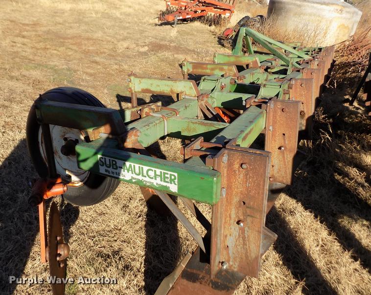 image for item FE9270 BC Sub-Mulcher in-line ripper