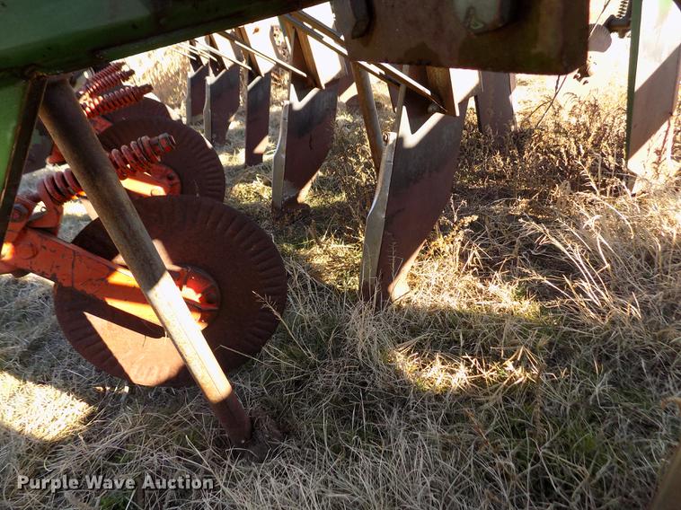 image for item FE9270 BC Sub-Mulcher in-line ripper