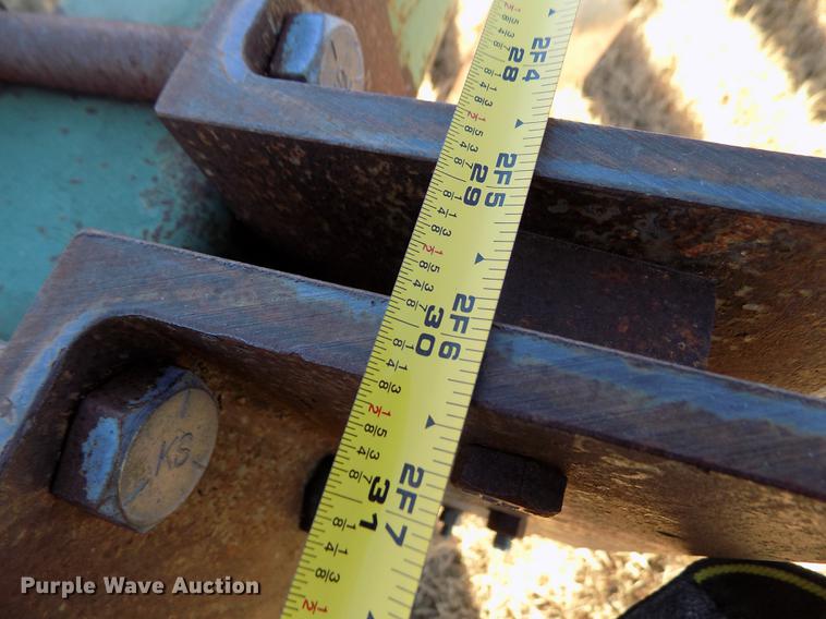 image for item FE9270 BC Sub-Mulcher in-line ripper