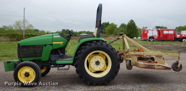 image for item FH9310 2000 John Deere 4300 SST tractor