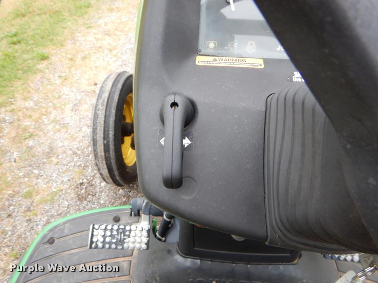 image for item FH9310 2000 John Deere 4300 SST tractor