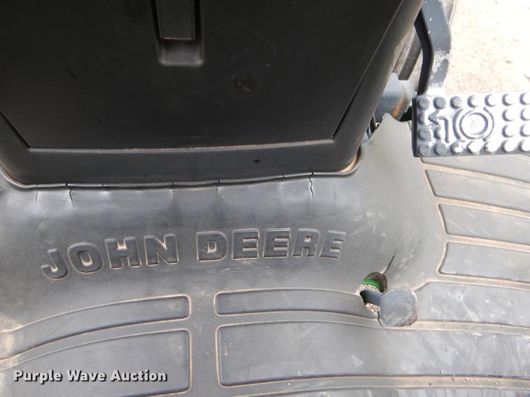 image for item FH9310 2000 John Deere 4300 SST tractor