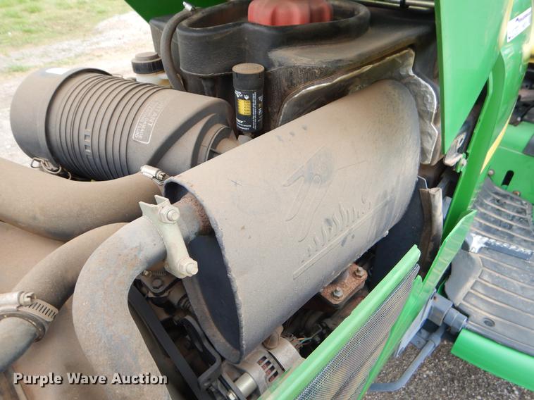 image for item FH9310 2000 John Deere 4300 SST tractor