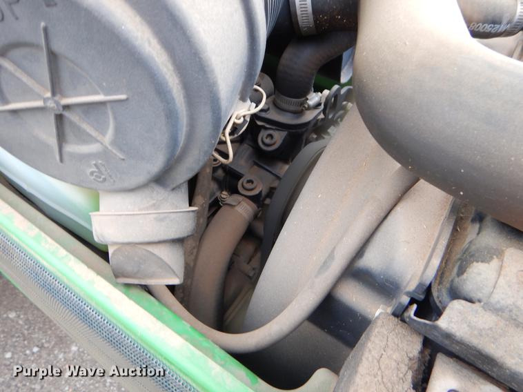 image for item FH9310 2000 John Deere 4300 SST tractor