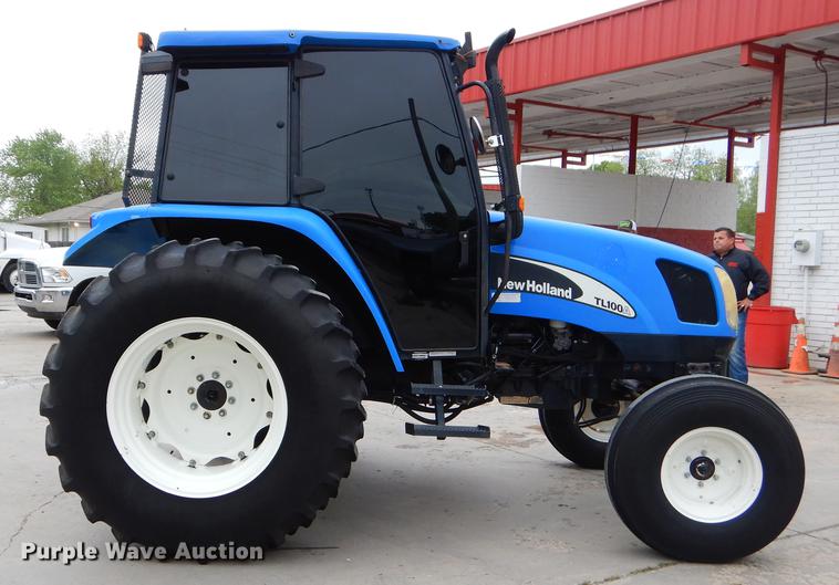 image for item FH9317 New Holland TL100A tractor
