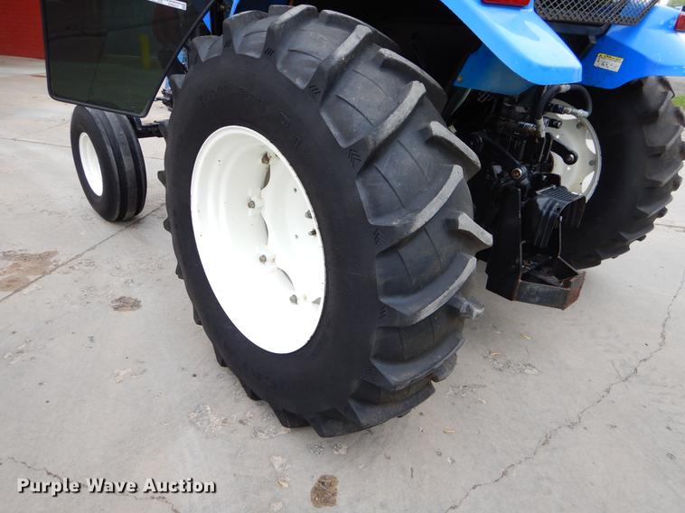 image for item FH9317 New Holland TL100A tractor