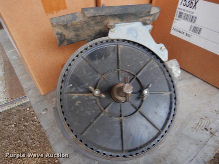 image for item FH9333 (6) soybean brush meters