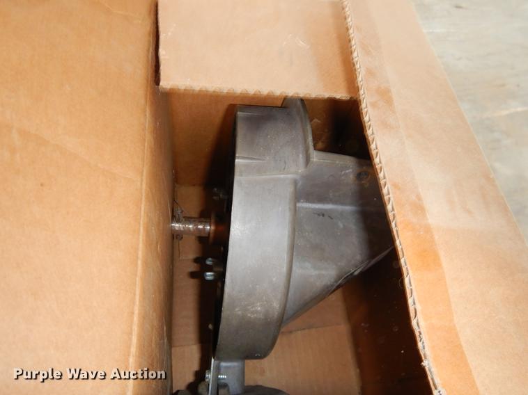 image for item FH9333 (6) soybean brush meters