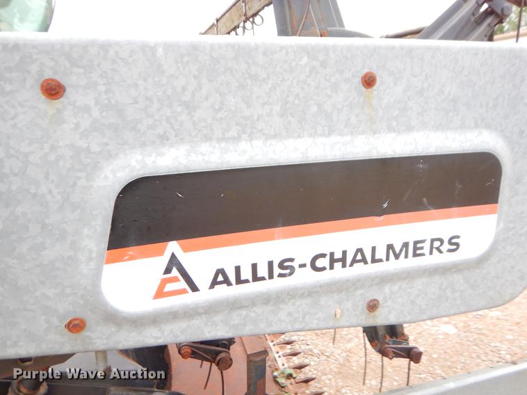 image for item FH9335 1982 Gleaner F2 combine