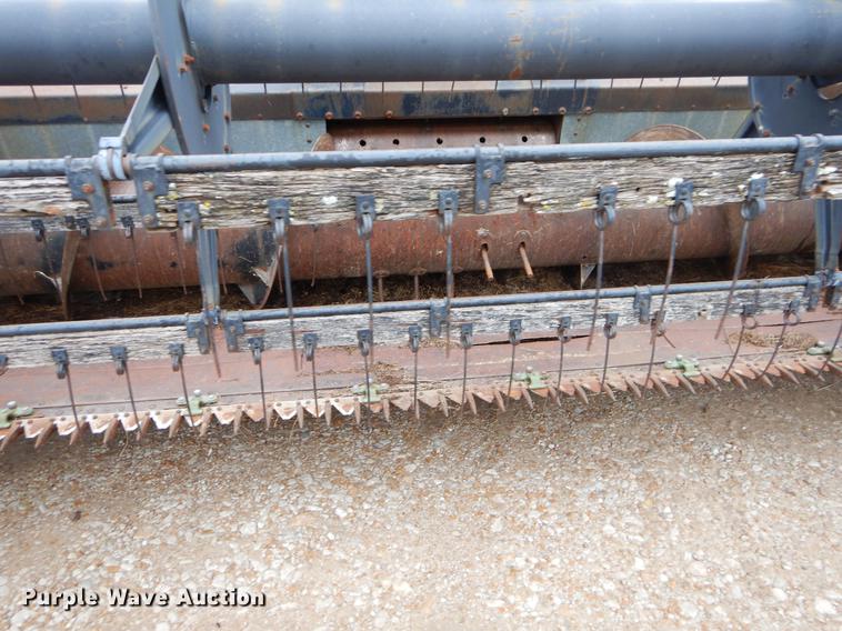 image for item FH9335 1982 Gleaner F2 combine