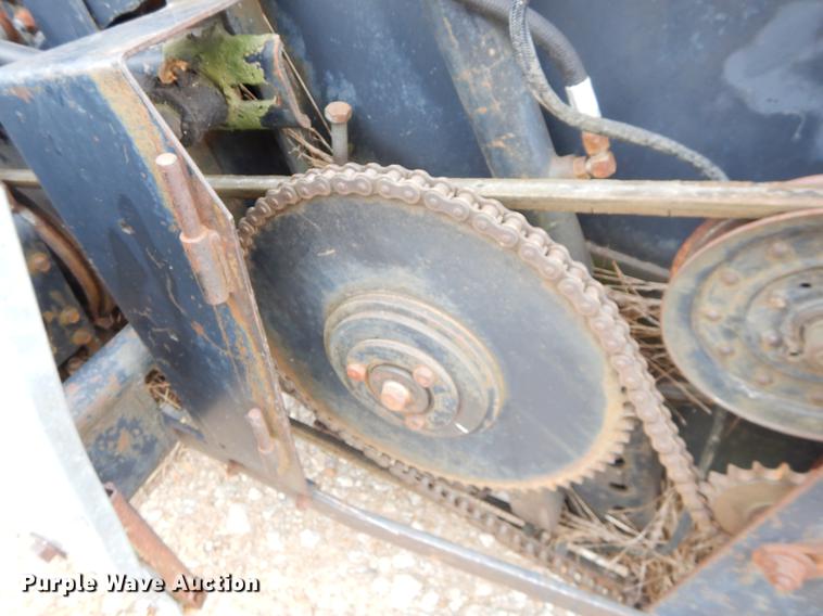 image for item FH9335 1982 Gleaner F2 combine