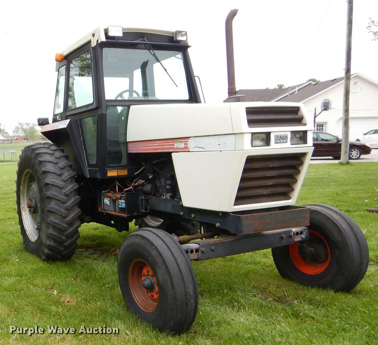 image for item FH9337 Case 2094 tractor