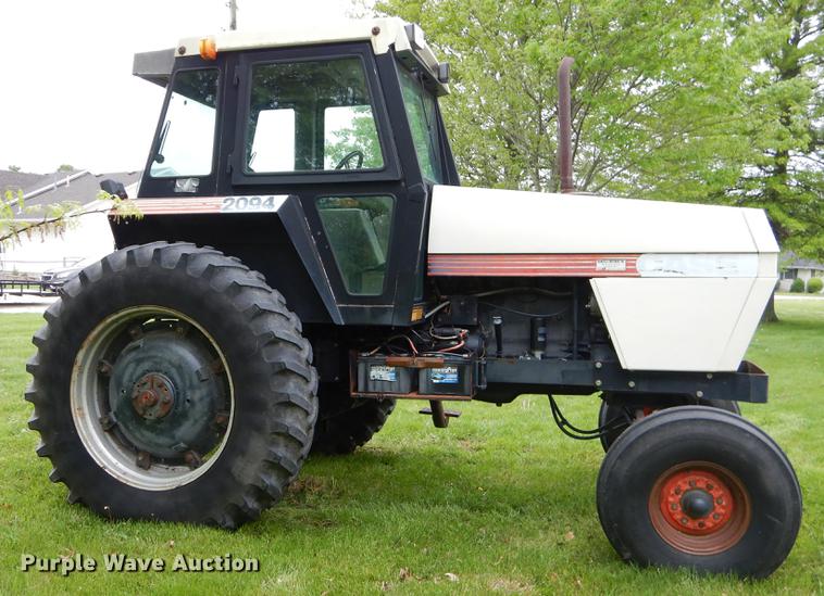 image for item FH9337 Case 2094 tractor
