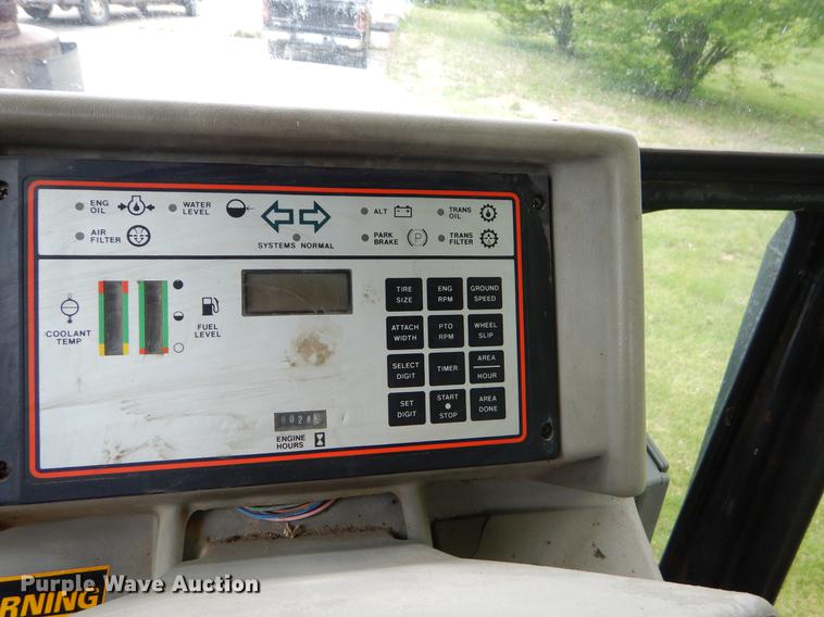 image for item FH9337 Case 2094 tractor