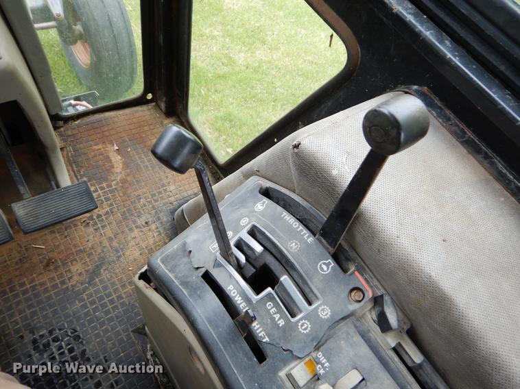 image for item FH9337 Case 2094 tractor