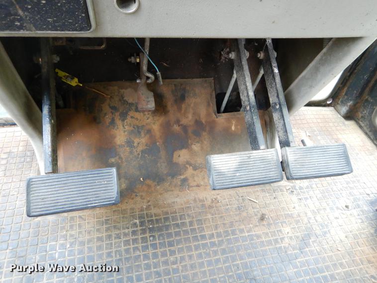 image for item FH9337 Case 2094 tractor