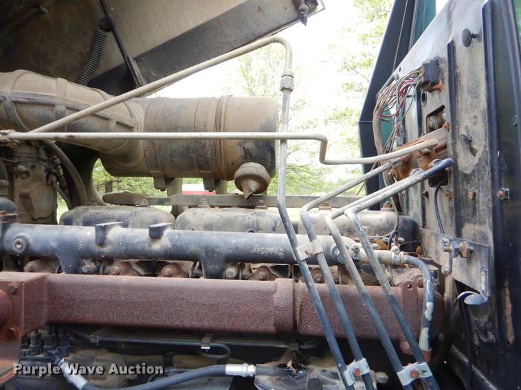 image for item FH9337 Case 2094 tractor