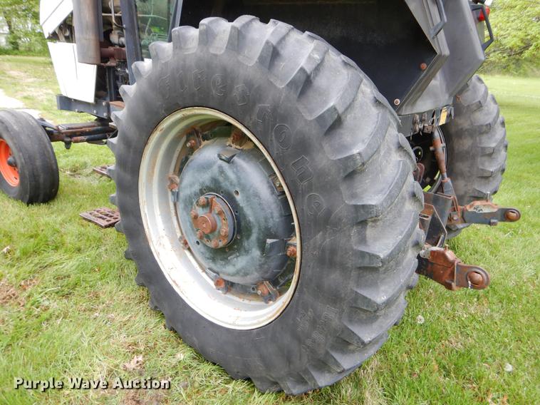 image for item FH9337 Case 2094 tractor