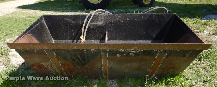 image for item FK9116 Mensch 1150 Round-up side shooter bucket