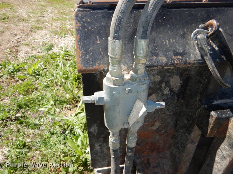 image for item FK9116 Mensch 1150 Round-up side shooter bucket