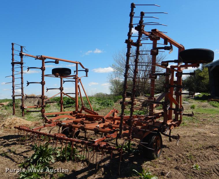 image for item FK9118 Allis Chalmers 1300 cultivator