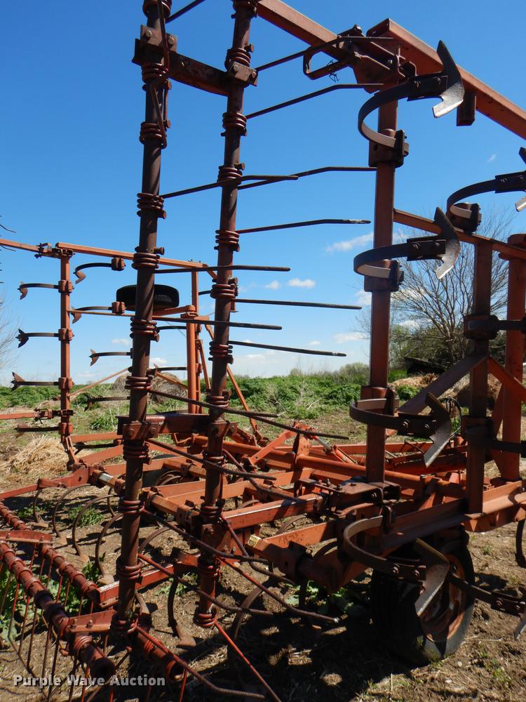 image for item FK9118 Allis Chalmers 1300 cultivator