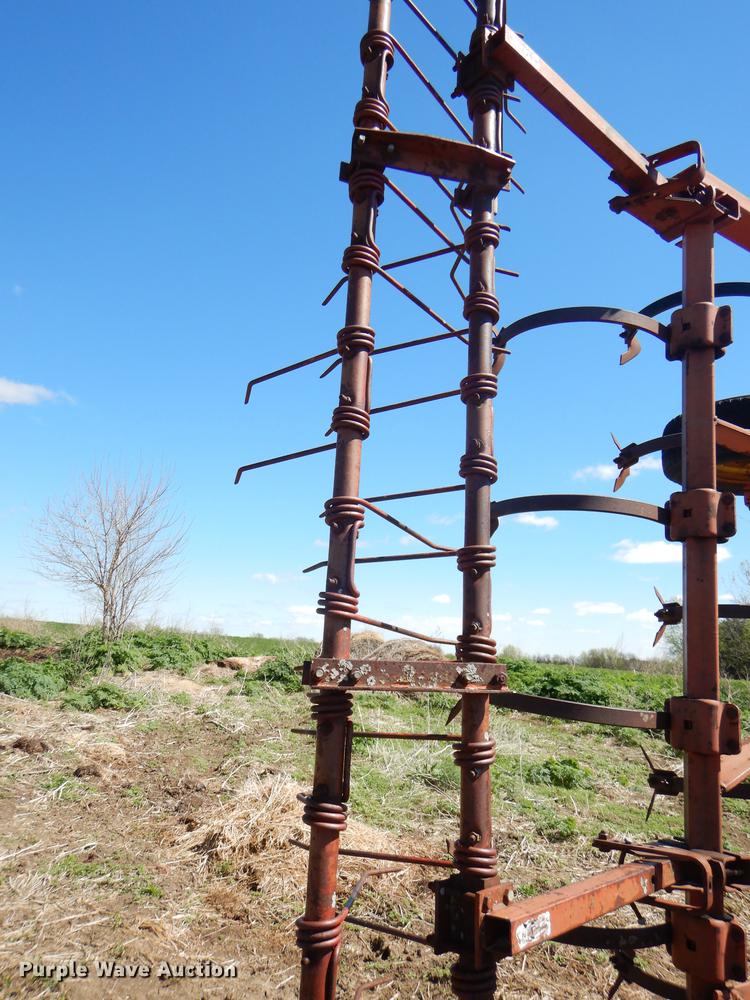 image for item FK9118 Allis Chalmers 1300 cultivator