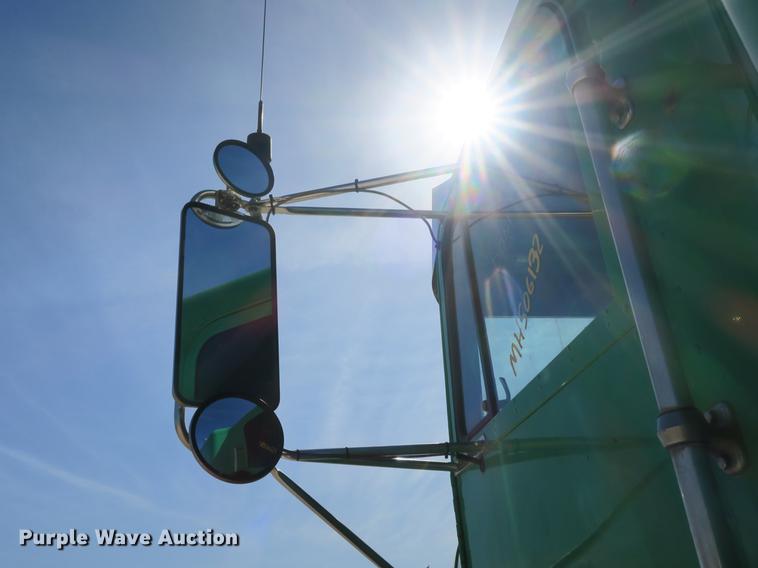 image for item DB8806 1991 Freightliner FLD semi truck