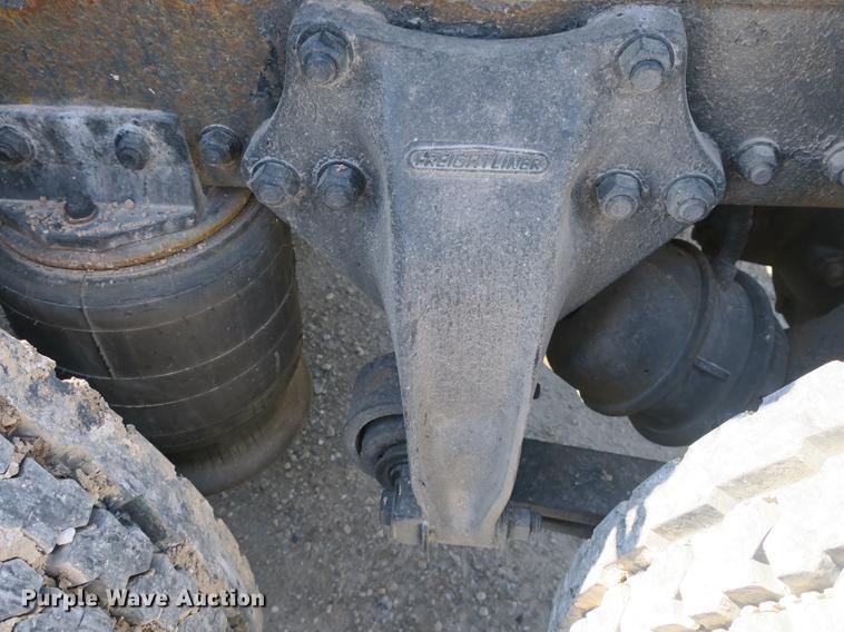 image for item DB8806 1991 Freightliner FLD semi truck