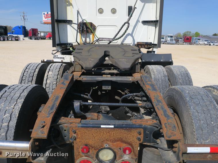 image for item DB8808 2011 International ProStar 113 semi truck