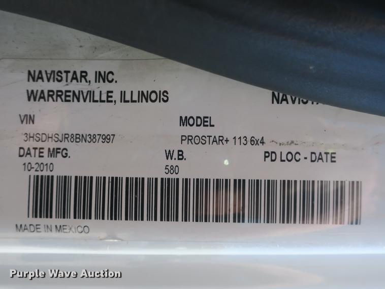 image for item DB8808 2011 International ProStar 113 semi truck