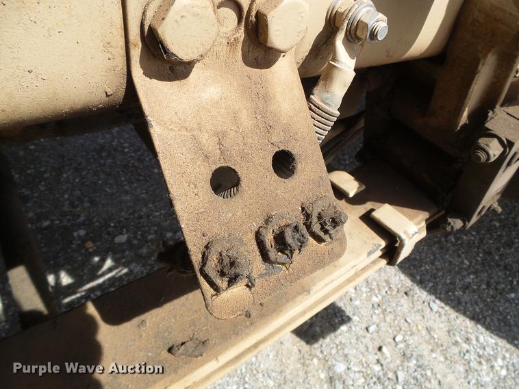 image for item DC5235 2006 Peterbilt 378 winch truck