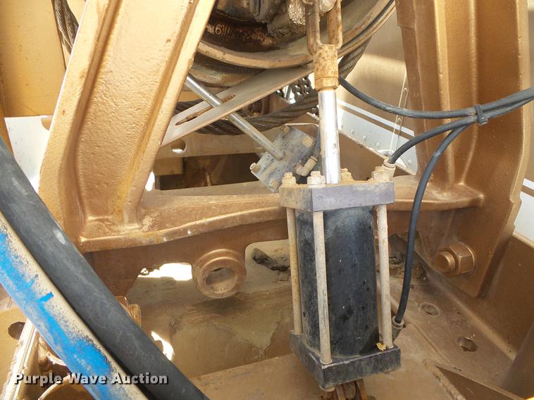 image for item DC5235 2006 Peterbilt 378 winch truck