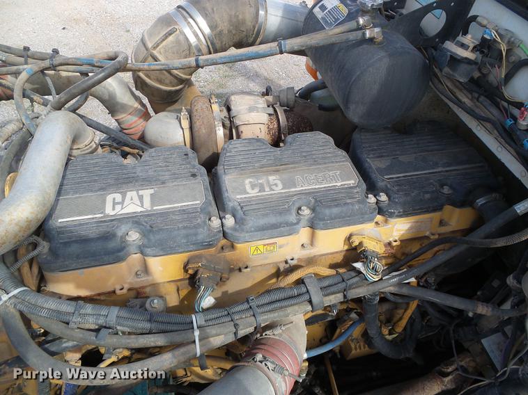 image for item DC5236 2006 Peterbilt 379 semi truck