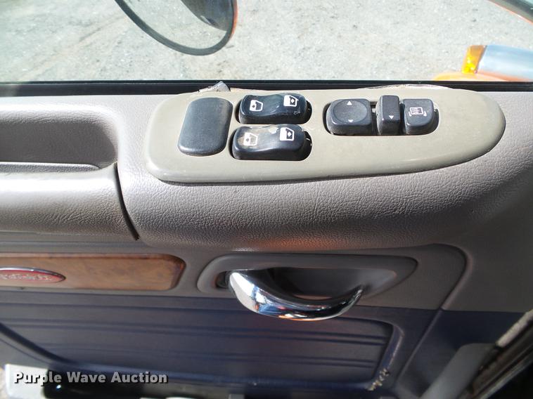 image for item DC5236 2006 Peterbilt 379 semi truck