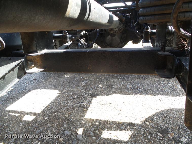 image for item DC5236 2006 Peterbilt 379 semi truck