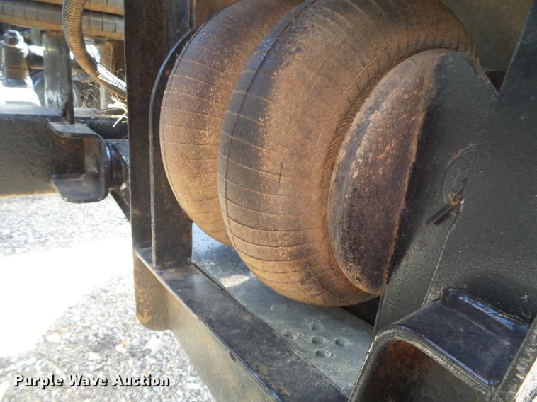 image for item DC5236 2006 Peterbilt 379 semi truck