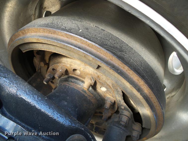 image for item DC5236 2006 Peterbilt 379 semi truck