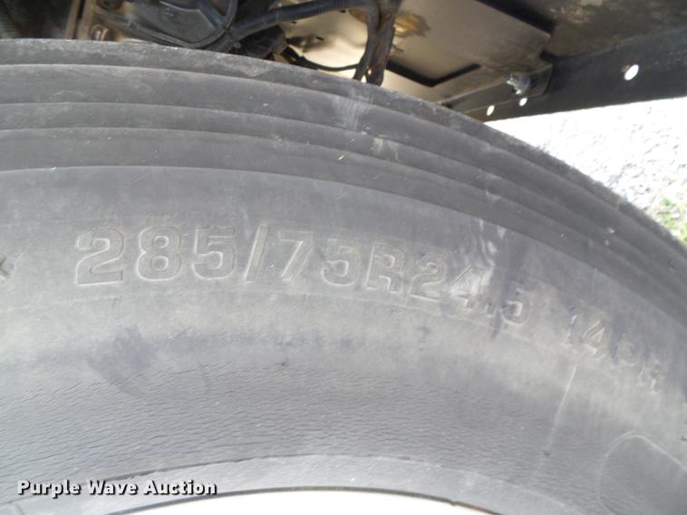 image for item DC5236 2006 Peterbilt 379 semi truck