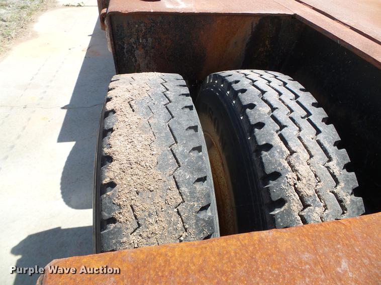 image for item DC5237 2007 Kalyn LB0-5-60/70 flatbed trailer