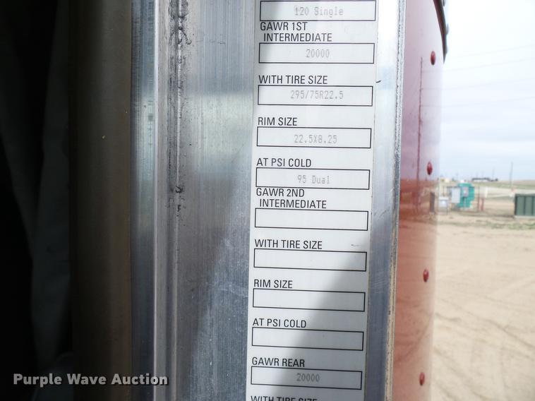 image for item DD6024 2014 Kenworth T660 semi truck