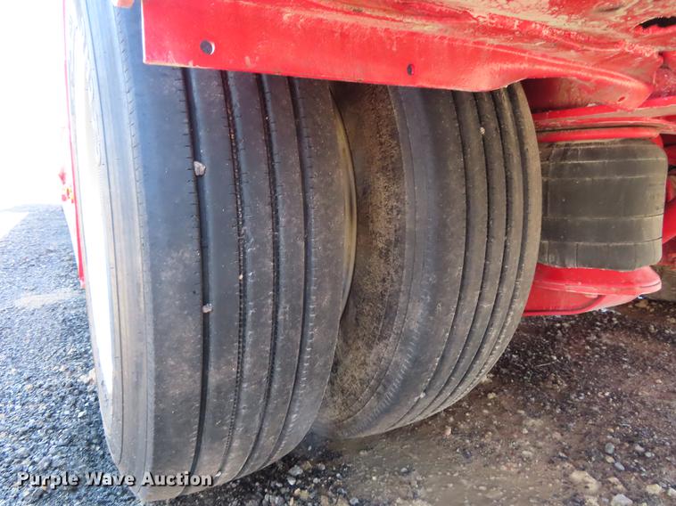 image for item DE3397 1991 Load King lowboy equipment trailer