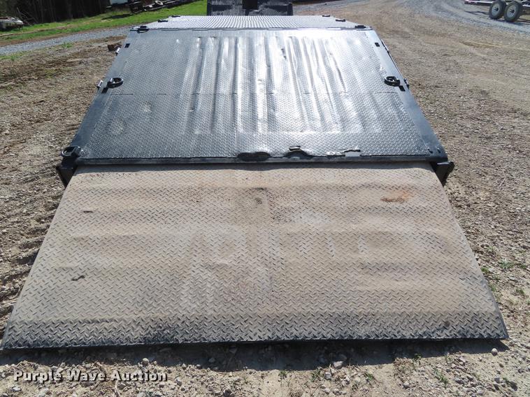 image for item DE3411 2000 Wilson 4460TD MUV-ALL lowboy hydratail equipment trailer