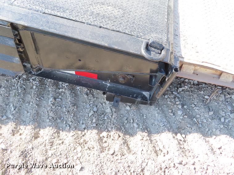 image for item DE3411 2000 Wilson 4460TD MUV-ALL lowboy hydratail equipment trailer