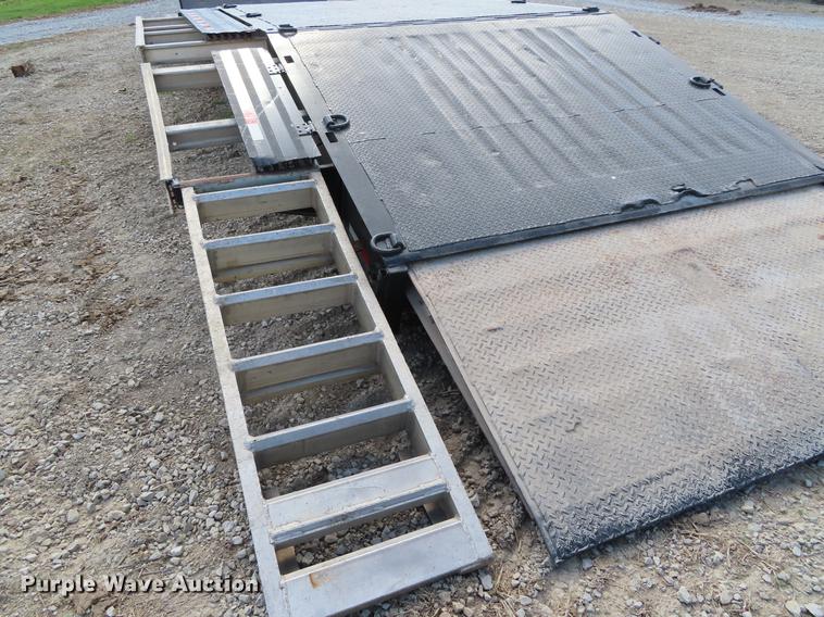 image for item DE3411 2000 Wilson 4460TD MUV-ALL lowboy hydratail equipment trailer