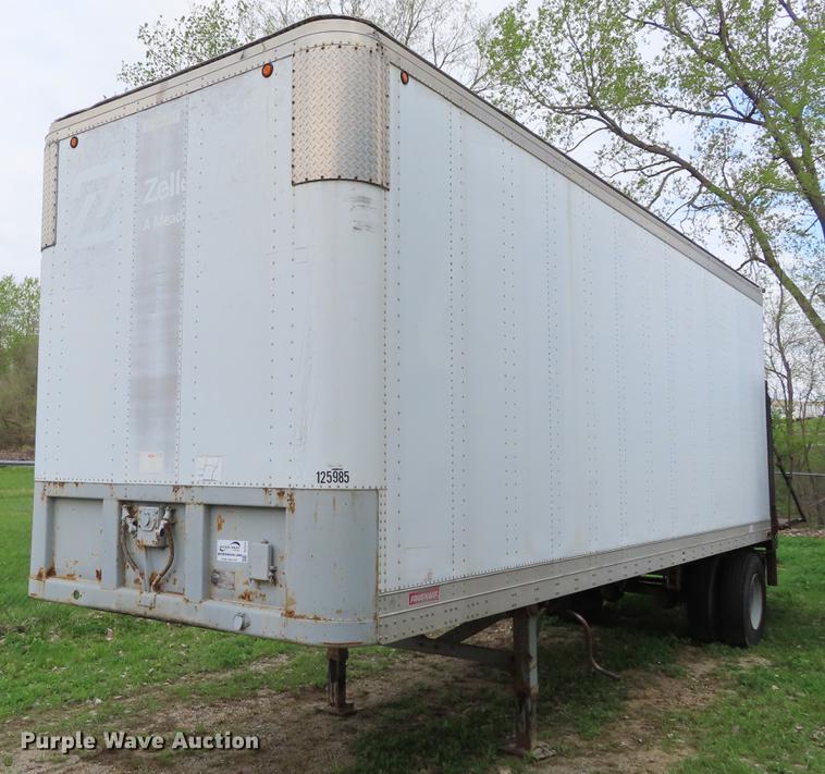 image for item DE3415 1989 Fruehauf FBB9-FL1-28 dry van trailer