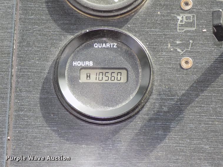 image for item DE7657 2013 Kalmar Ottawa yard truck