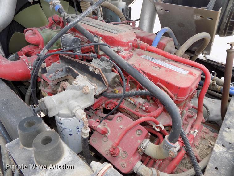 image for item DE7657 2013 Kalmar Ottawa yard truck