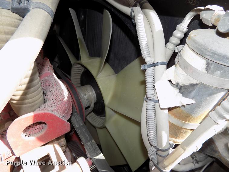 image for item DE7657 2013 Kalmar Ottawa yard truck