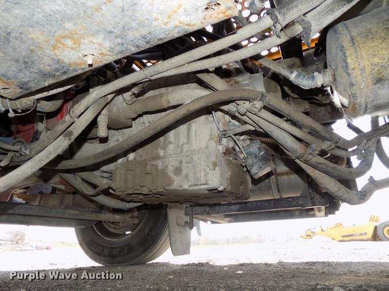 image for item DE7657 2013 Kalmar Ottawa yard truck